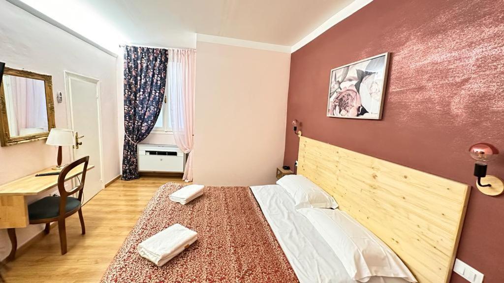 Piccolo Hotel Con Access Ztl !!! Nel Centro Storico Di Firenze !!! Luaran gambar