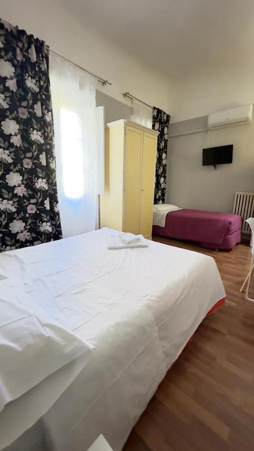 Piccolo Hotel Con Access Ztl !!! Nel Centro Storico Di Firenze !!! Luaran gambar